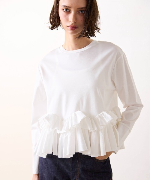 Marilyn Moon(マリリンムーン)の「spiral ruffle cutsew top(Tシャツ/カットソー・レディース・ブラック/オフホワイト・FREE)」の2枚目の写真