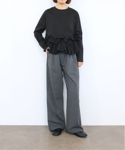 Marilyn Moon(マリリンムーン)の「spiral ruffle cutsew top(Tシャツ/カットソー・レディース・ブラック/オフホワイト・FREE)」の17枚目の写真