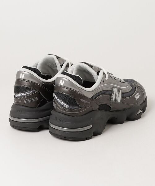 NEW BALANCE(ニューバランス)の「1000(スニーカー・メンズ・シルバー系その他/ゴールド・22.0cm/22.5cm/23.0cm/23.5cm/24.0cm/24.5cm/25.0cm/25.5cm/26.0cm/26.5cm/27.0cm/27.5cm/28.0cm/28.5cm/29.0cm/30.0cm)」の5枚目の写真