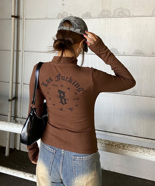 non-hedge(ノンヘッジ)の「ダブルジップバックロゴリブニットトップス(Tシャツ/カットソー・レディース・グレー/ブラウン/ブラック・FREE)」の9枚目の写真