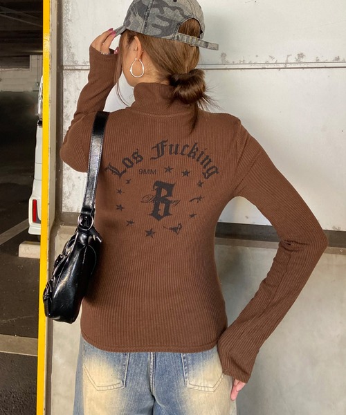 non-hedge(ノンヘッジ)の「ダブルジップバックロゴリブニットトップス(Tシャツ/カットソー・レディース・グレー/ブラウン/ブラック・FREE)」の10枚目の写真