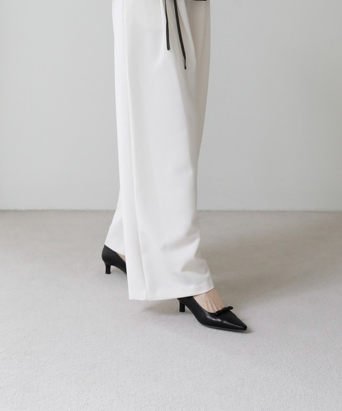 SAPPUN(サプン)の「Timoa(ティモア)リボンスクエアパンプス(220-65208)SAPPUN(サプン)(パンプス・レディース・ブラック/ベージュ・22.5/23/23.5/24/24.5)」の5枚目の写真