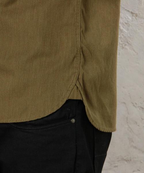 green label relaxing（グリーンレーベルリラクシング）の「[ジュニュインガーメント] BC GENUIN GARMENT C/CHAM MIL バンドカラーシャツ◆（シャツ/ブラウス・メンズ・ホワイト/オリーブ・MEDIUM/SMALL/LARGE）」の6枚目の写真