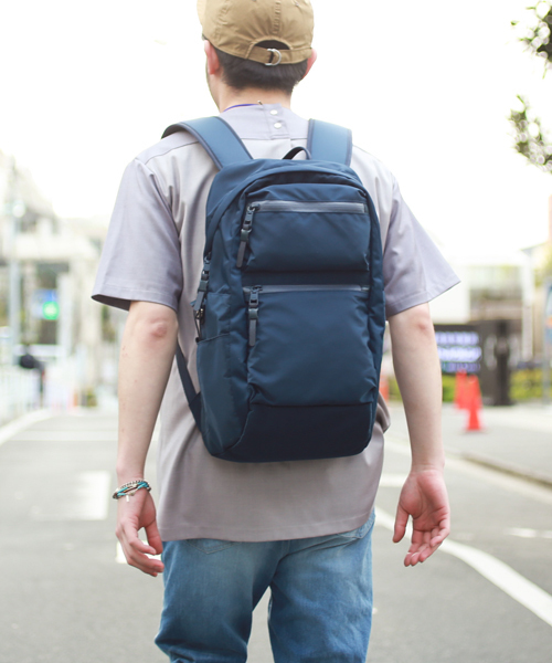 AS2OV(アッソブ)の「【AS2OV】210 NYLON TWILL DAY PACK(バックパック/リュック・メンズ・ブラック/ネイビー・FREE)」の4枚目の写真