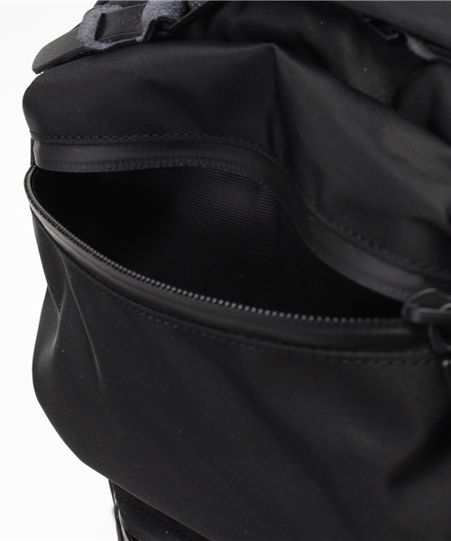 AS2OV(アッソブ)の「【AS2OV】210 NYLON TWILL DAY PACK(バックパック/リュック・メンズ・ブラック/ネイビー・FREE)」の16枚目の写真