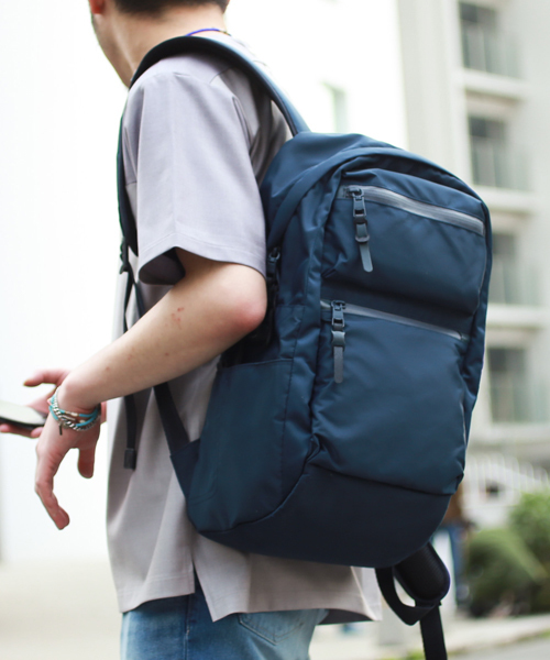 AS2OV(アッソブ)の「【AS2OV】210 NYLON TWILL DAY PACK(バックパック/リュック・メンズ・ブラック/ネイビー・FREE)」の17枚目の写真