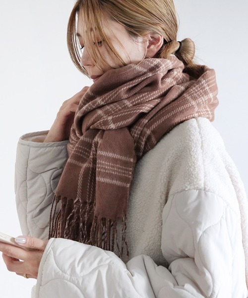 reca（レカ）の「室内でも外でも使える！ウールチェック柄大判ストール