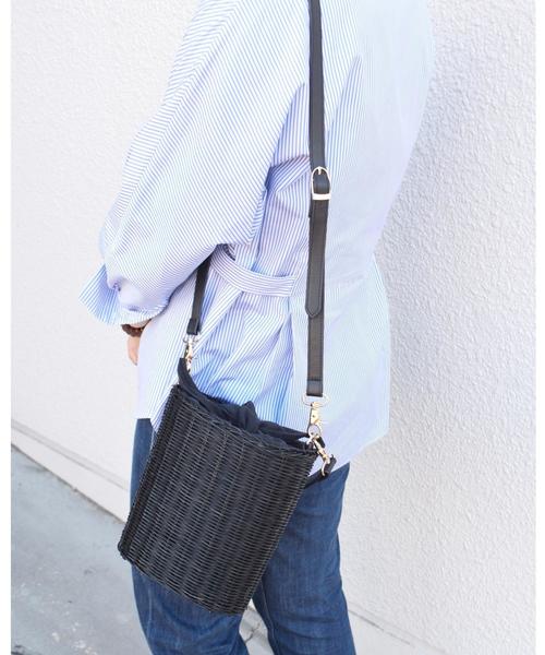 Khaju(カージュ)の「Khaju:ラタン2WAYバケットバッグ◇(かごバッグ・レディース・ベージュ/ブラック・ONE SIZE)」の12枚目の写真