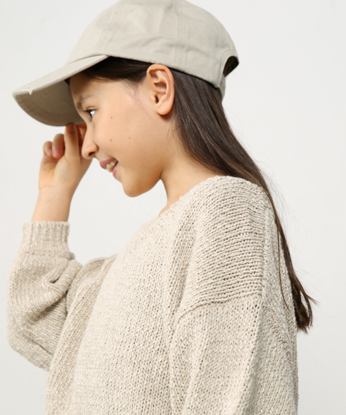 AZUL by moussy(アズールバイマウジー)の「Vネックローゲージプルオーバー(ニット/セーター・キッズ・ベージュ/オフホワイト・120/150/110/140/130/100)」の2枚目の写真