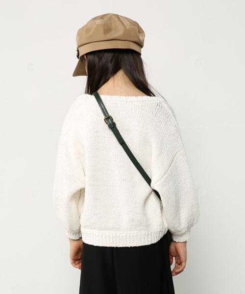 AZUL by moussy(アズールバイマウジー)の「Vネックローゲージプルオーバー(ニット/セーター・キッズ・ベージュ/オフホワイト・120/150/110/140/130/100)」の16枚目の写真