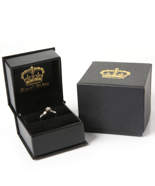  ORDERロイヤルオーダー 18K ダイヤモンドリング BOX付き ROYAL ORDERロイヤルオーダー 18K ダイヤモンドリング BOX付き