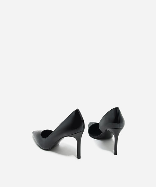CHARLES & KEITH（チャールズ & キース）の「ポインテッドトゥドルセイパンプス / POINTED TOE D'ORSAY PUMPS（パンプス・レディース・ブラック/グリーン/ピンク/ブルー・23.5cm/23cm/22.5cm/24.5cm/25cm）」の14枚目の写真