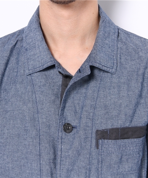 SHIPS JET BLUE（シップスジェットブルー）の「JB:ダンガリーショップコート（シャツ/ブラウス・メンズ・ネイビー/ベージュ・SMALL/MEDIUM）」の5枚目の写真