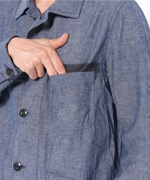 SHIPS JET BLUE（シップスジェットブルー）の「JB:ダンガリーショップコート（シャツ/ブラウス・メンズ・ネイビー/ベージュ・SMALL/MEDIUM）」の6枚目の写真