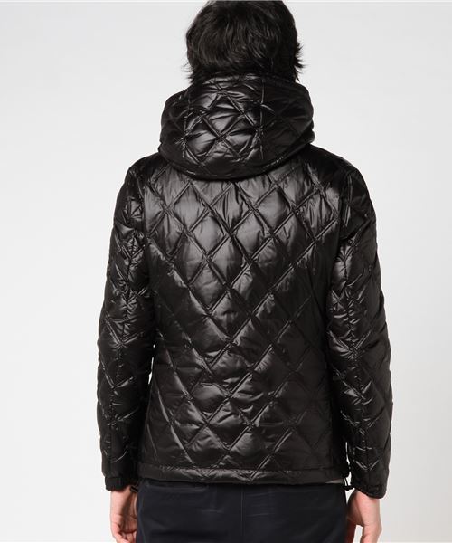 ブラックレーベル クレストブリッジ ライトウェイトダウン