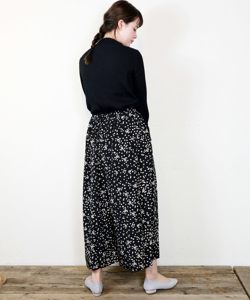 salle de bal（サルデバル）の「袖リボン リブ ボトルネックニット/リブセーター（ニット/セーター・レディース・イエロー/ブラック/グリーン・FREE）」の9枚目の写真