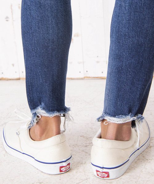 #Re:room（リルーム）の「ヴィンテージクラッシュカットスキニーデニム（デニムパンツ・メンズ・ダークブルー/ブルー・MEDIUM/LARGE）」の3枚目の写真