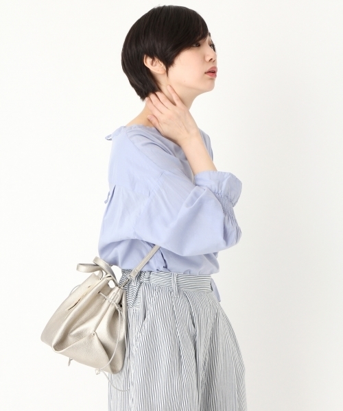 niko and...（ニコアンド）の「ボートネックブラウス（シャツ/ブラウス・レディース・ライトブルー/グリーン/イエロー・MEDIUM/LARGE）」の2枚目の写真