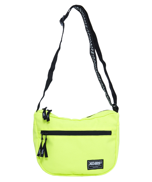 X-girl（エックスガール）の「BREEZE SHOULDER BAG（ショルダーバッグ・レディース・ブラック/イエロー/ブルー/ネイビー・ONE SIZE）」の4枚目の写真