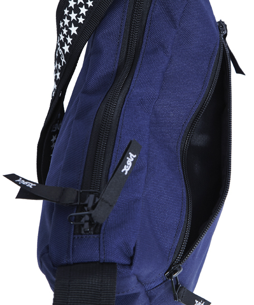 X-girl（エックスガール）の「BREEZE SHOULDER BAG（ショルダーバッグ・レディース・ブラック/イエロー/ブルー/ネイビー・ONE SIZE）」の14枚目の写真