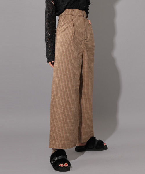 PAGEBOY(ページボーイ)の「サキゾメチェックワイドパンツ(その他パンツ・レディース・ブラウン/グレー・SMALL/MEDIUM)」の2枚目の写真