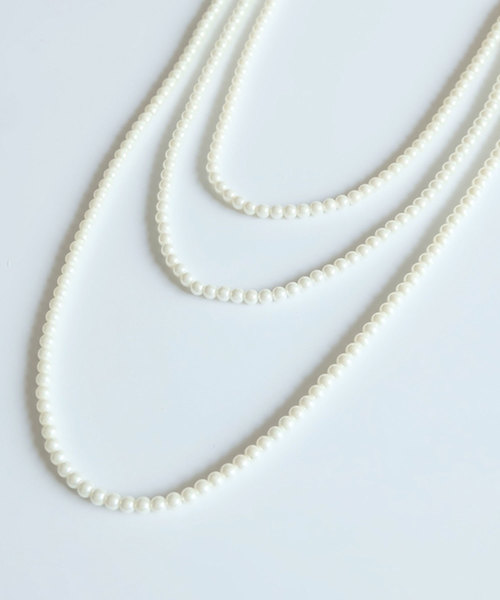 DRESS STAR（ドレス スター）の「フェイクパール3連ネックレス（ネックレス・レディース・ホワイト・フリー）」の3枚目の写真
