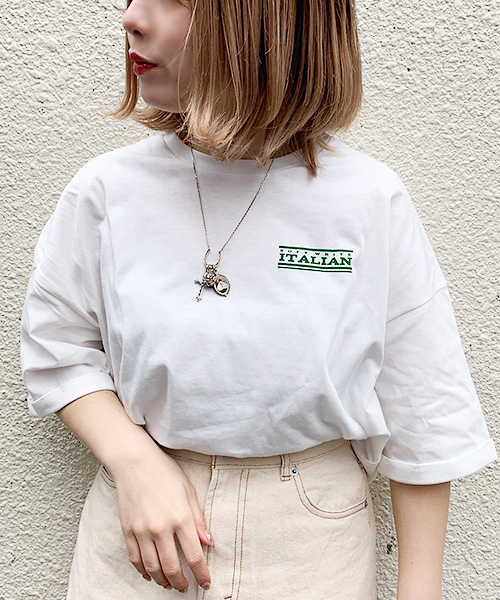 apres jour(アプレジュール)の「アソートプリントTシャツ【ZOZOTOWN限定アイテム】(Tシャツ/カットソー・レディース・スモークピンク/ホワイト系その他/その他/オフホワイト/グリーン系その他/ラベンダー/ブルー系その他/レッド系その他/ホワイト/ブラック/ブルー/ホワイト系その他3/ホワイト系その他2・フリー)」の19枚目の写真