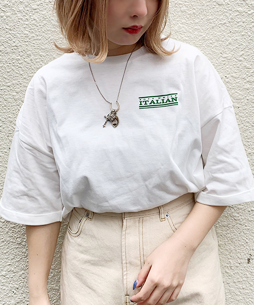 apres jour(アプレジュール)の「アソートプリントTシャツ【ZOZOTOWN限定アイテム】(Tシャツ/カットソー・レディース・スモークピンク/ホワイト系その他/その他/オフホワイト/グリーン系その他/ラベンダー/ブルー系その他/レッド系その他/ホワイト/ブラック/ブルー/ホワイト系その他3/ホワイト系その他2・フリー)」の20枚目の写真