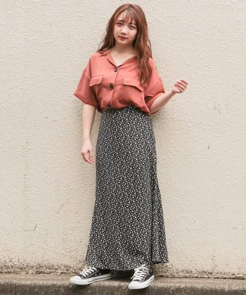 apres jour（アプレジュール）の「スコッチボタン開襟シャツ【ZOZOTOWN限定アイテム】（シャツ/ブラウス・レディース・ブルー/オレンジ系その他/ライトベージュ/モカ/レンガ・フリー）」の6枚目の写真