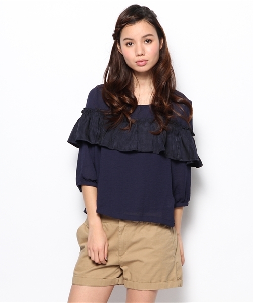 mystic(ミスティック)の「ギャザーフリルブラウス(シャツ/ブラウス・レディース・オフホワイト/ベージュ/ピンク/ミント/ネイビー・フリ-)」の9枚目の写真