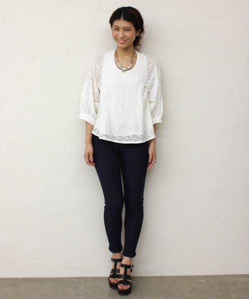 mystic（ミスティック）の「レースバルーン袖ショートプルオーバー（シャツ/ブラウス・レディース・ラベンダー/ベージュ/ブラック/オフホワイト/ネイビー/グリーン・ﾌﾘ-）」の11枚目の写真