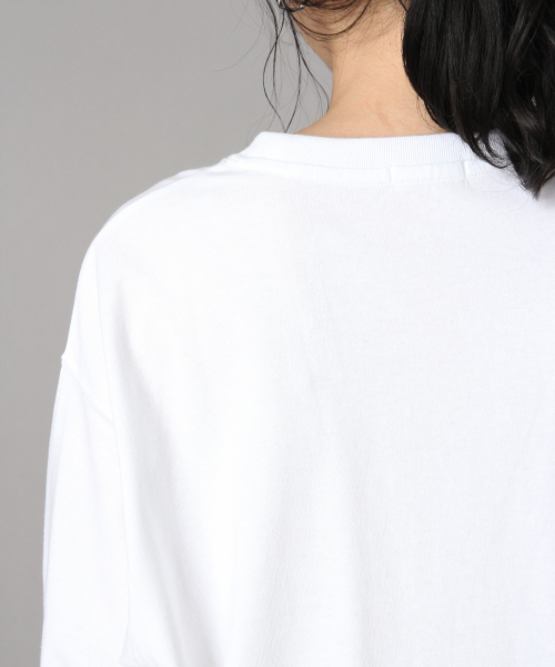 LOWRYS FARM（ローリーズファーム）の「ＵＳＡクルーＴシャツＬＳ　845536（Tシャツ/カットソー・レディース・ブラック/ベージュ/ブラウン/オフホワイト・FREE）」の12枚目の写真