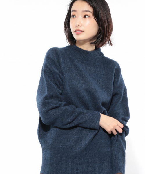 LAKOLE(ラコレ)の「5Gウールストレッチモックネックニット / LAKOLE(ニット/セーター・レディース・ライトグレー/ベージュ/ブルー/キャメル/バーガンディー/チャコール・SMALL/MEDIUM)」の5枚目の写真