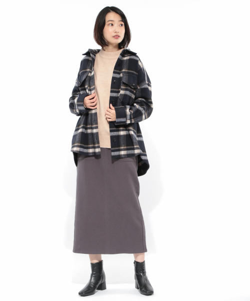 LAKOLE(ラコレ)の「5Gウールストレッチモックネックニット / LAKOLE(ニット/セーター・レディース・ライトグレー/ベージュ/ブルー/キャメル/バーガンディー/チャコール・SMALL/MEDIUM)」の14枚目の写真