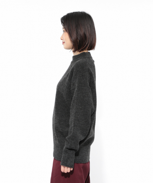 LAKOLE(ラコレ)の「5Gウールストレッチモックネックニット / LAKOLE(ニット/セーター・レディース・ライトグレー/ベージュ/ブルー/キャメル/バーガンディー/チャコール・SMALL/MEDIUM)」の19枚目の写真
