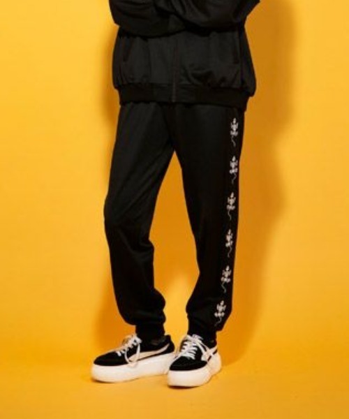 Candy Stripper（キャンディストリッパー）の「HONE HONE MOUSE JERSEY パンツ（その他パンツ・レディース・ブラウン/ブラック/グリーン・2）」の2枚目の写真