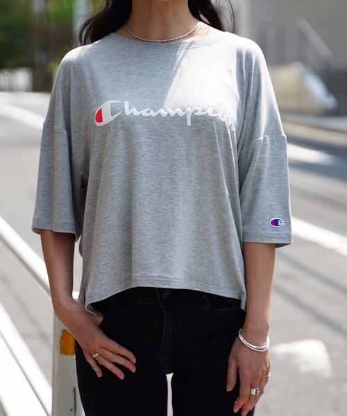 Champion(チャンピオン)の「【CHAMPION/チャンピオン】ロゴプリントTシャツ CW-RS304 ストレッチ素材 ブランドロゴ(Tシャツ/カットソー・レディース・グレー/オレンジ系その他/ブルー/ネイビー/ホワイト・MEDIUM/LARGE)」の10枚目の写真