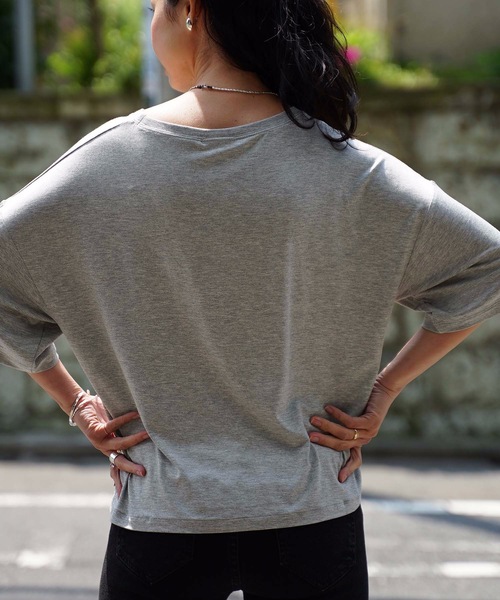 Champion(チャンピオン)の「【CHAMPION/チャンピオン】ロゴプリントTシャツ CW-RS304 ストレッチ素材 ブランドロゴ(Tシャツ/カットソー・レディース・グレー/オレンジ系その他/ブルー/ネイビー/ホワイト・MEDIUM/LARGE)」の15枚目の写真