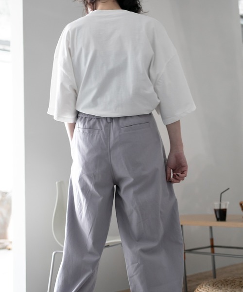 chuclla(チュクラ)の「【chuclla】【2020/SS】organic cottion サイドスリットTシャツ chw1133(Tシャツ/カットソー・レディース・ホワイト/ブラック/ベージュ/モカ・FREE)」の6枚目の写真