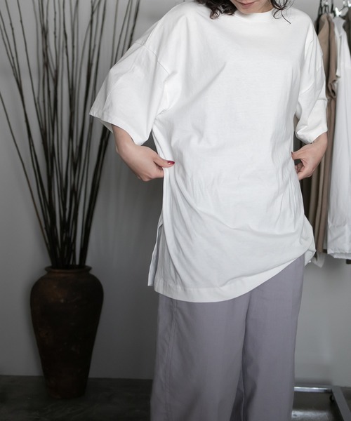 chuclla(チュクラ)の「【chuclla】【2020/SS】organic cottion サイドスリットTシャツ chw1133(Tシャツ/カットソー・レディース・ホワイト/ブラック/ベージュ/モカ・FREE)」の9枚目の写真
