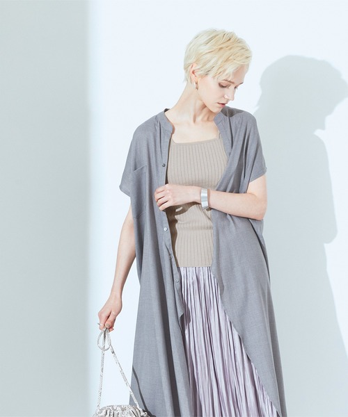 titivate（ティティベイト）の「ｽｸｴｱﾈｯｸﾀﾝｸﾄｯﾌﾟﾆｯﾄ（キャミソール・レディース・ブルー/ブラウン系その他/グレイッシュベージュ/ベージュ/ブラック・M/L）」の4枚目の写真