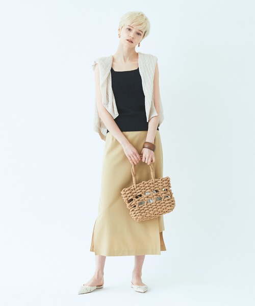 titivate（ティティベイト）の「ｽｸｴｱﾈｯｸﾀﾝｸﾄｯﾌﾟﾆｯﾄ（キャミソール・レディース・ブルー/ブラウン系その他/グレイッシュベージュ/ベージュ/ブラック・M/L）」の16枚目の写真