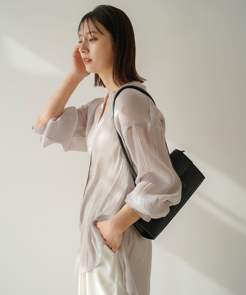 rectangle（レクタングル）の「バンドカラーシャイニーポプリンシャツ（シャツ/ブラウス・レディース・ライトグレー/ブラック/アイボリー/モカ・FREE）」の19枚目の写真