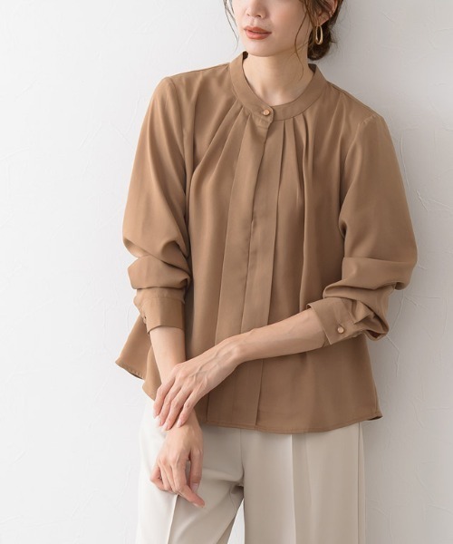 Pierrot（ピエロ）の「2wayタックブラウス（シャツ/ブラウス・レディース・ベージュ/オフホワイト/カーキ/ライトベージュ/ライトグレー/ブルー/ネイビー/ライトブルー/オレンジ/グレイッシュベージュ/ネイビー系/ホワイト×レッド/ホワイト×ブルー/グリーン系その他/アイボリー・M/L）」の7枚目の写真