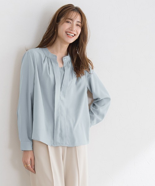 Pierrot（ピエロ）の「2wayタックブラウス（シャツ/ブラウス・レディース・ベージュ/オフホワイト/カーキ/ライトベージュ/ライトグレー/ブルー/ネイビー/ライトブルー/オレンジ/グレイッシュベージュ/ネイビー系/ホワイト×レッド/ホワイト×ブルー/グリーン系その他/アイボリー・M/L）」の13枚目の写真