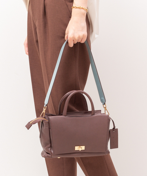 Rouge vif（ルージュヴィフ）の「【佐藤佳菜子さん別注】PotioR ALISON MINI（ショルダーバッグ・レディース・ブラウン/グレイッシュベージュ・フリー）」の2枚目の写真