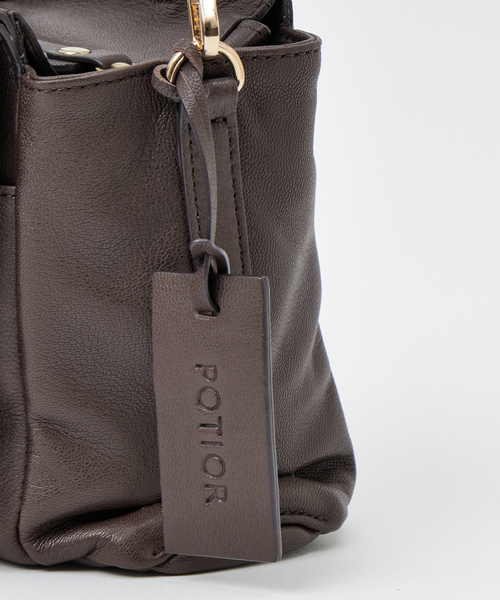 Rouge vif（ルージュヴィフ）の「【佐藤佳菜子さん別注】PotioR ALISON MINI（ショルダーバッグ・レディース・ブラウン/グレイッシュベージュ・フリー）」の9枚目の写真