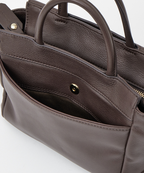 Rouge vif（ルージュヴィフ）の「【佐藤佳菜子さん別注】PotioR ALISON MINI（ショルダーバッグ・レディース・ブラウン/グレイッシュベージュ・フリー）」の13枚目の写真