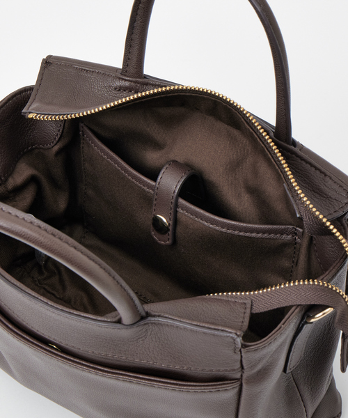 Rouge vif（ルージュヴィフ）の「【佐藤佳菜子さん別注】PotioR ALISON MINI（ショルダーバッグ・レディース・ブラウン/グレイッシュベージュ・フリー）」の16枚目の写真