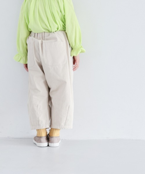 LOWRYS FARM（ローリーズファーム）の「カラースラウチパンツ　928597（その他パンツ・キッズ・ブラック/ベージュ/ブルー/レッド・110/120/130）」の8枚目の写真